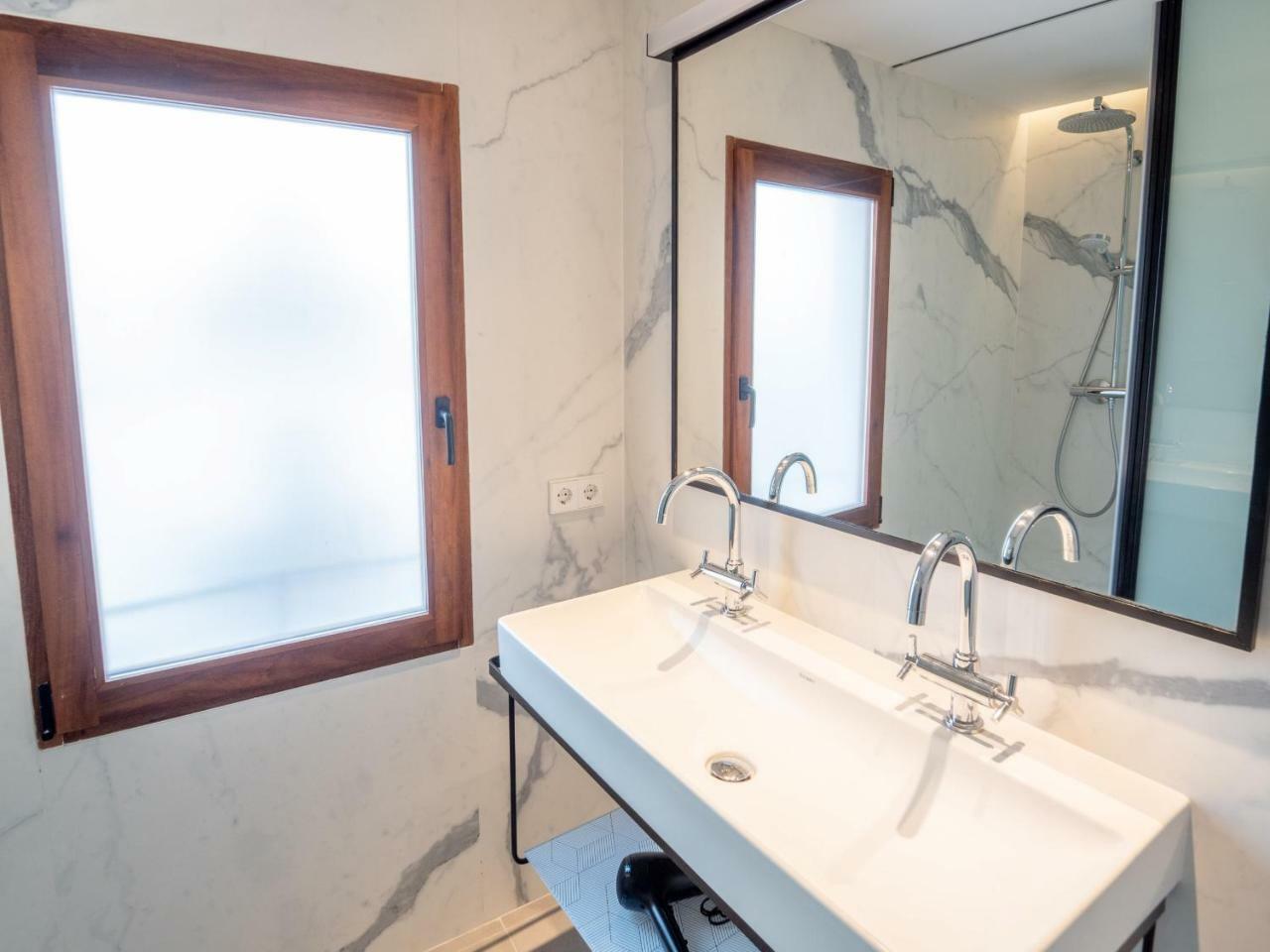 Es Palauet Brandnew One Suite Apartment In Ibiza Center Cidade de Ibiza Exterior foto